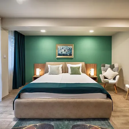 Cityscape Luxury Apartment Plovdiv