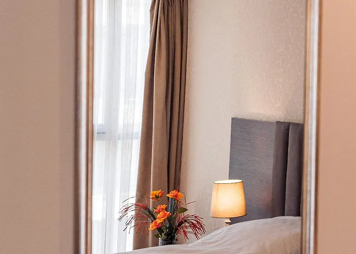 Cityscape Luxury Apartment *