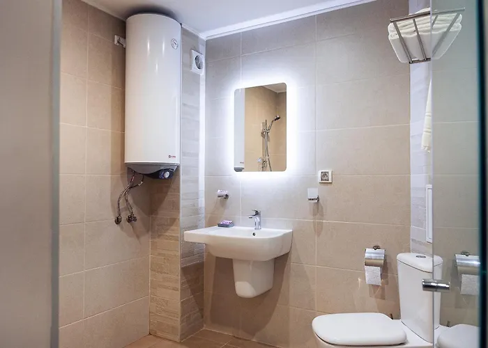 Cityscape Luxury Apartment